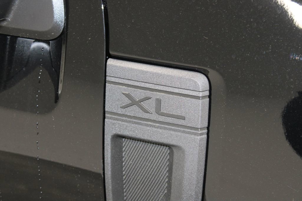 New 2026 Ford Maverick XL FWD image 11
