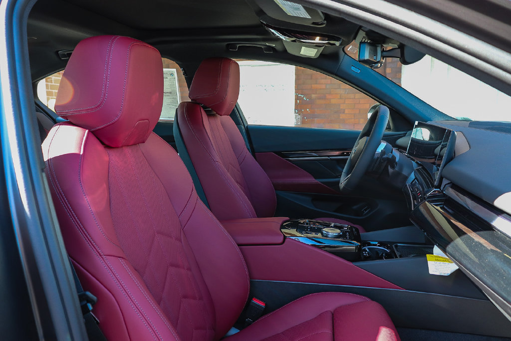 New 2027 BMW 530i w/ M Sport Package RWD image 16