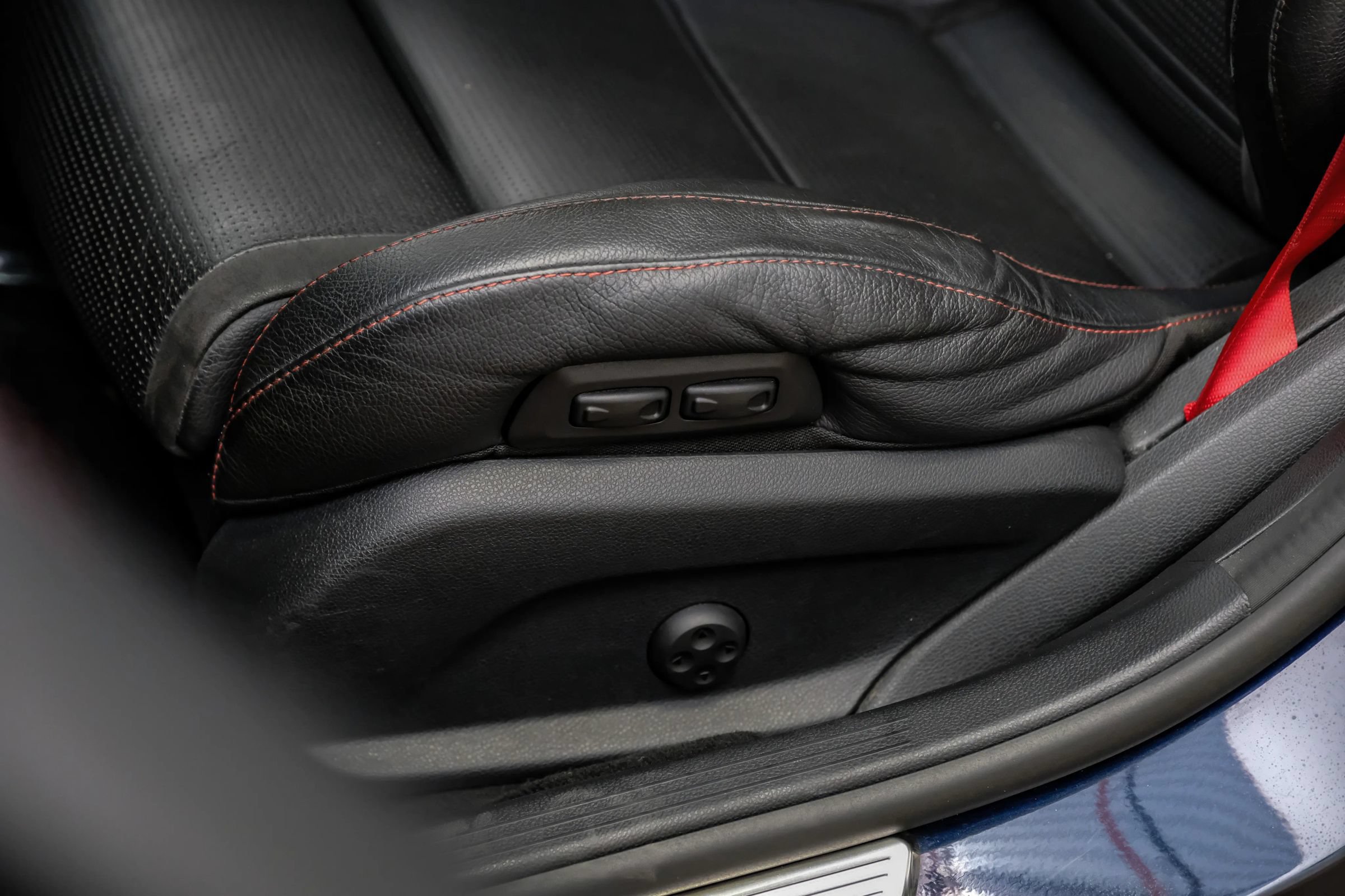 Used 2016 Mercedes-Benz C 450 AMG image 31