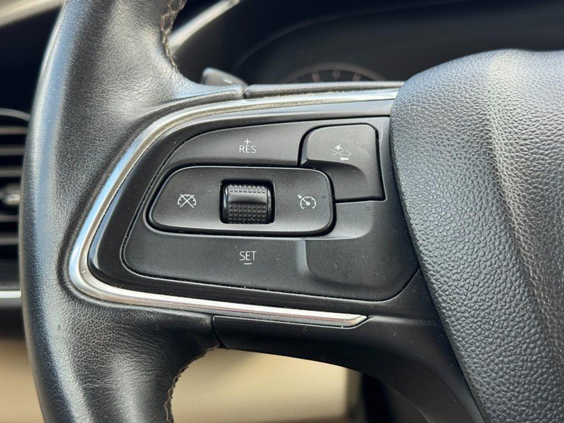 Used 2021 Buick Envision Preferred AWD/4WD image 16