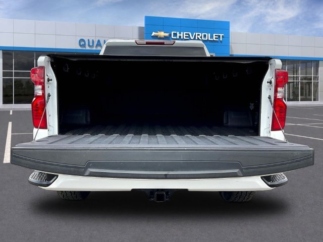 Certified 2024 Chevrolet Silverado 1500 Custom w/ Turbomax Blackout Package RWD image 9