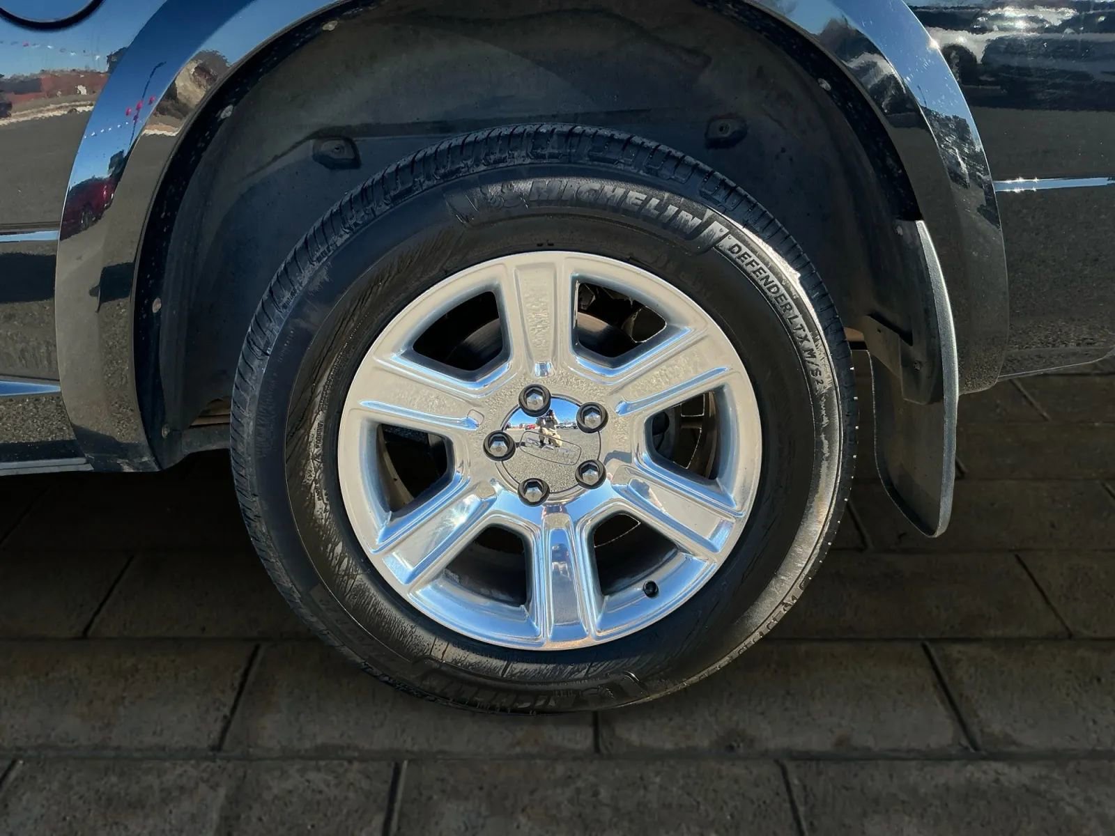 Used 2014 RAM 1500 Limited image 15