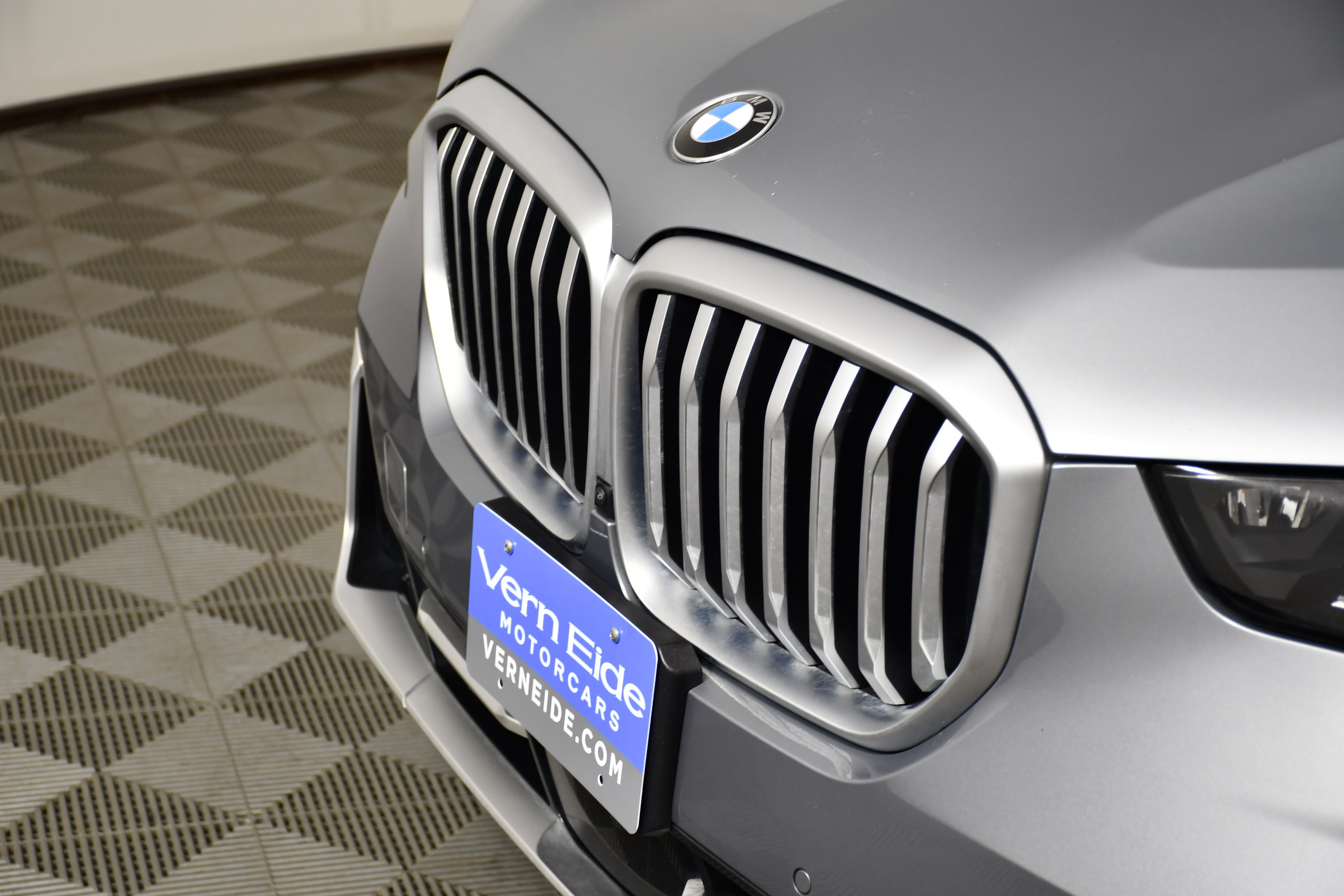 Used 2026 BMW X5 xDrive40i AWD/4WD image 11