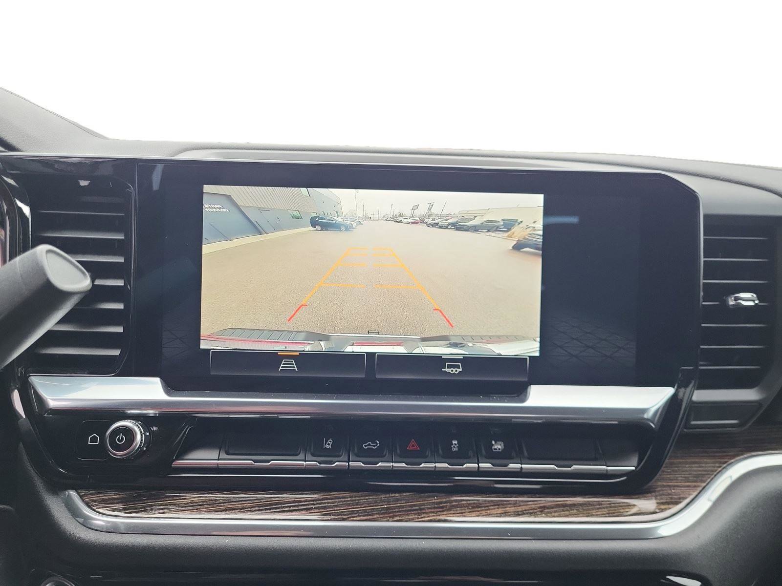 Used 2024 GMC Sierra 2500 SLE w/ SLE Value Package image 17