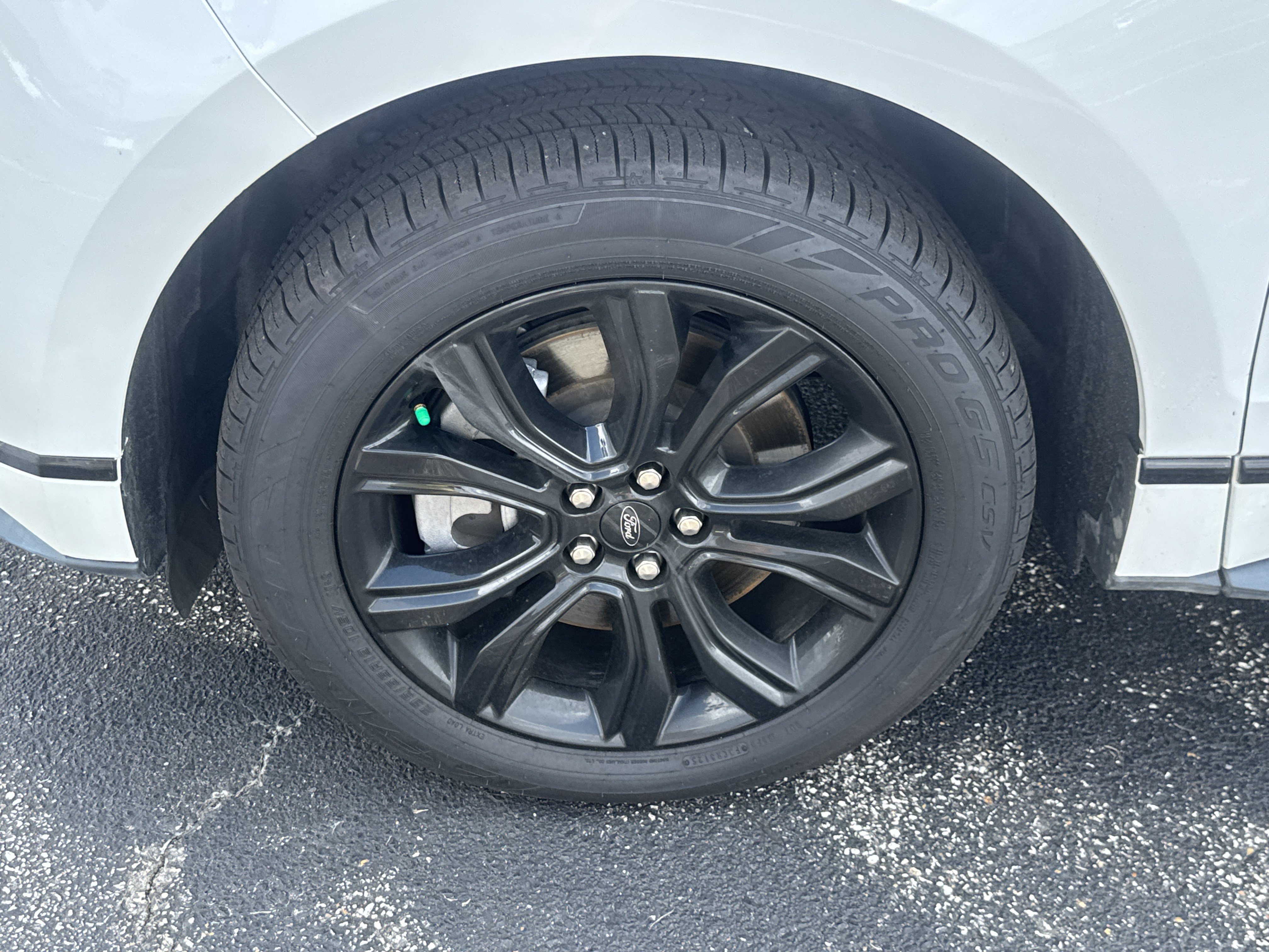 Used 2023 Ford Edge SE w/ Black Appearance Package AWD/4WD image 9