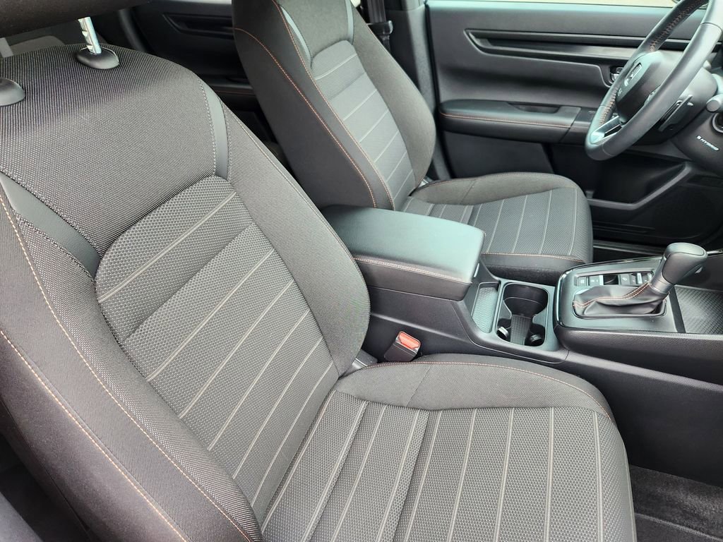 Used 2025 Honda CR-V Sport image 17
