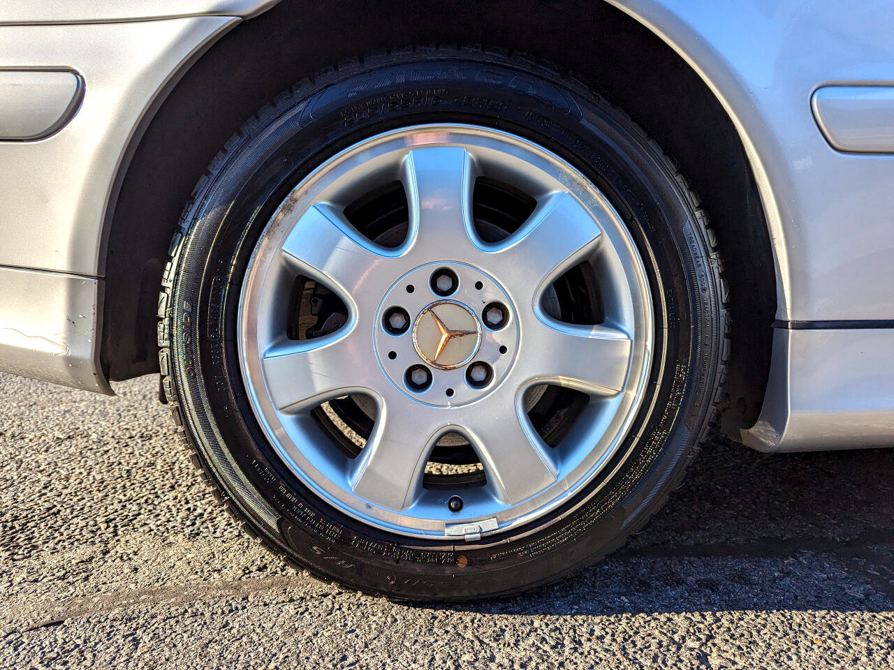 Used 2002 Mercedes-Benz CLK 320 2dr Cabriolet 3.2L image 52