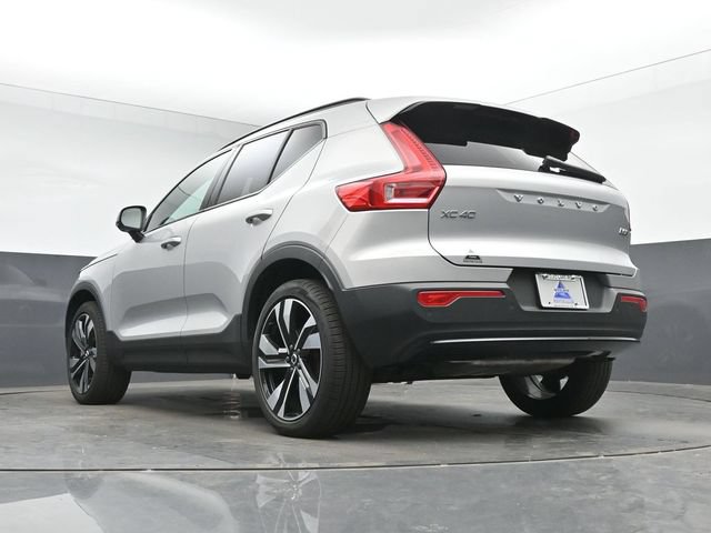 Used 2023 Volvo XC40 B5 Ultimate w/ Protection Package Premier AWD/4WD image 16