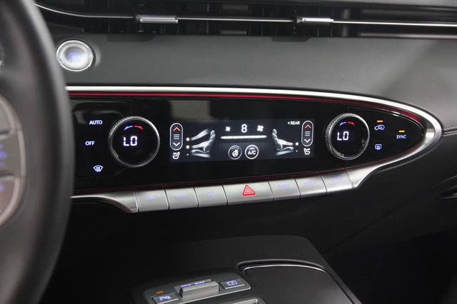 Certified 2024 Genesis GV70 2.5T w/ Advanced Package AWD/4WD image 14