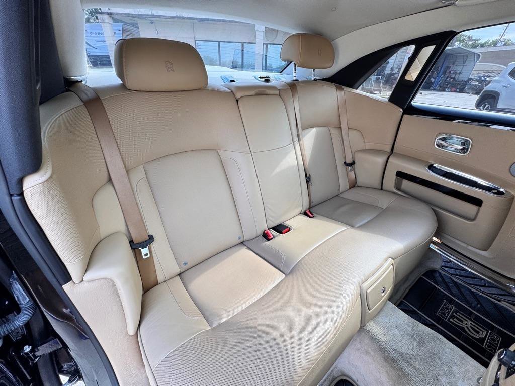 Used 2014 Rolls-Royce Ghost RWD image 31