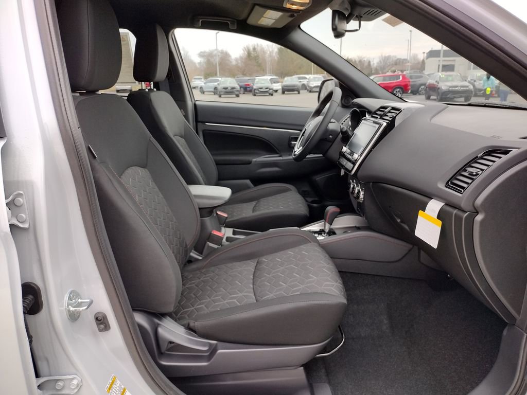 New 2026 Mitsubishi Outlander Sport AWD image 10