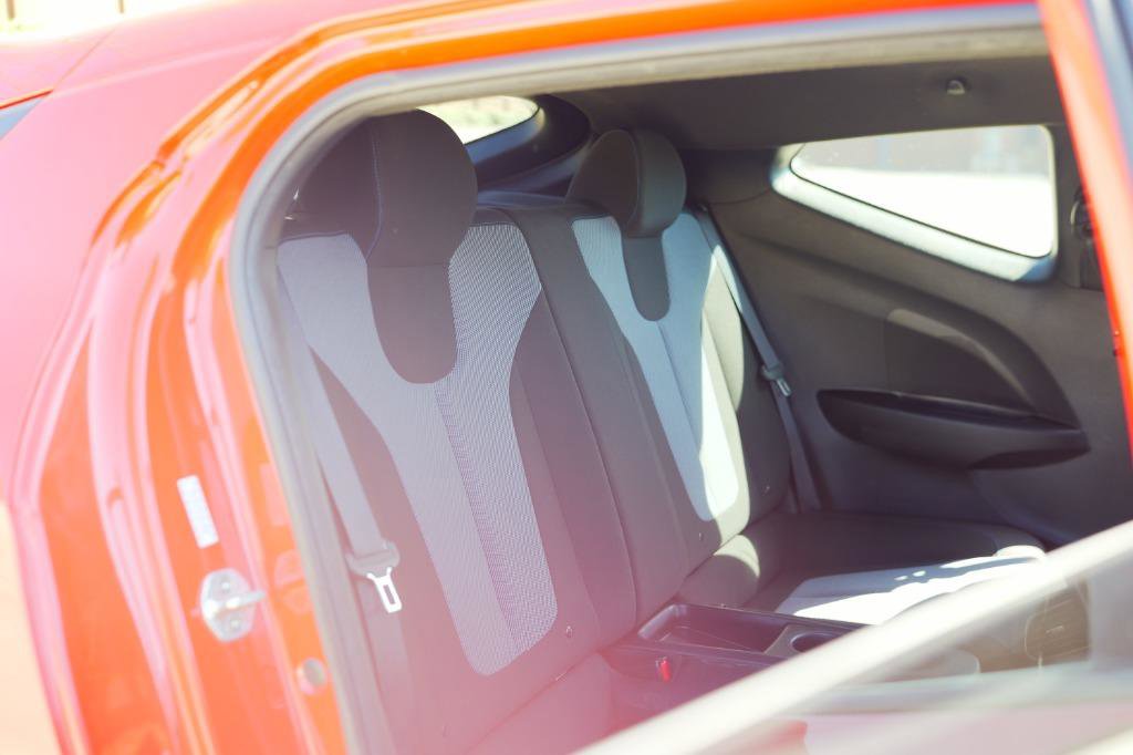 Used 2019 Hyundai Veloster 2.0 image 20