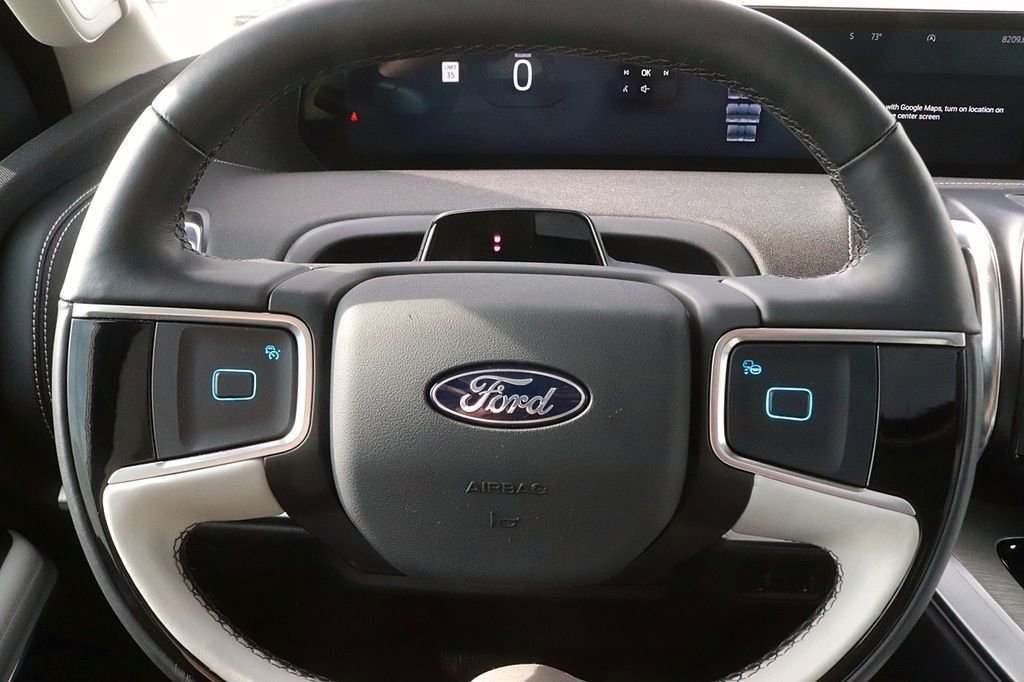 Used 2025 Ford Expedition Max Platinum w/ Driver's Package AWD/4WD image 26