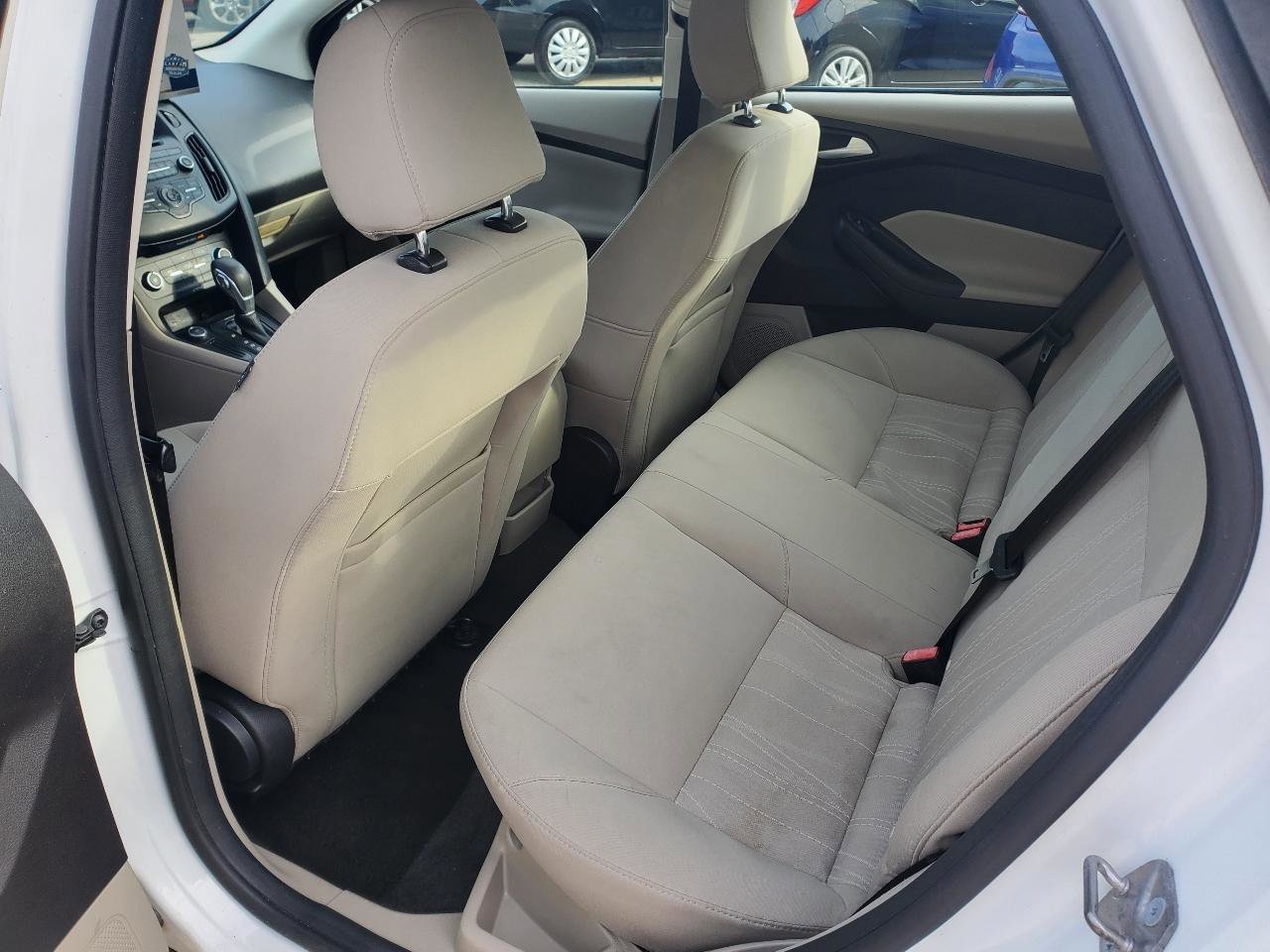 Used 2017 Ford Focus SE image 12