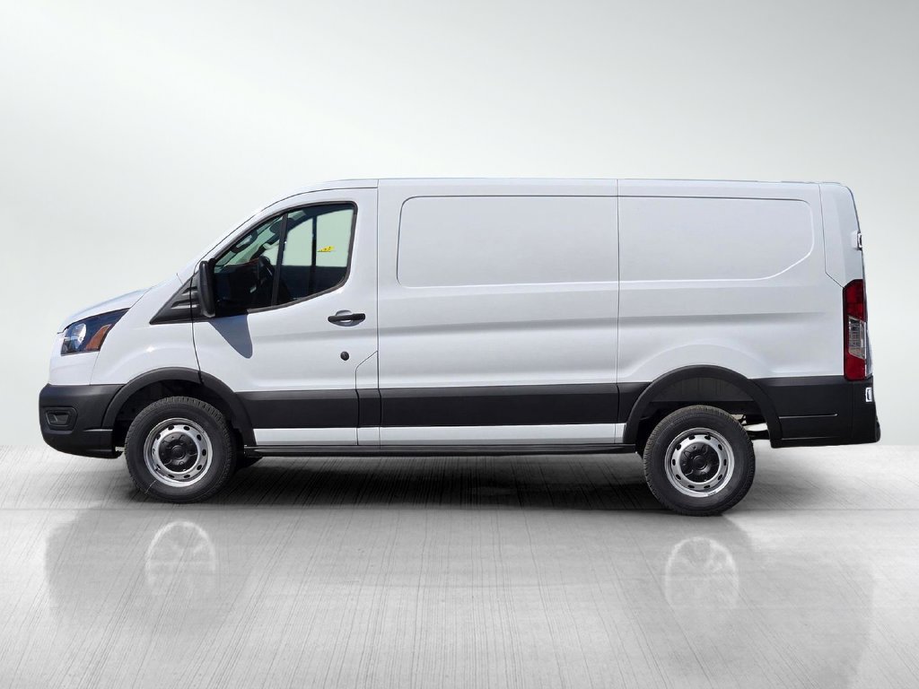 Used 2026 Ford Transit 250 Low Roof RWD image 7