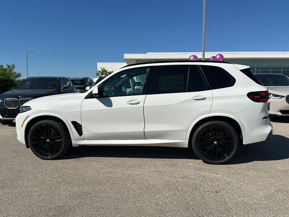 New 2026 BMW X5 xDrive40i w/ M Sport Package image 5
