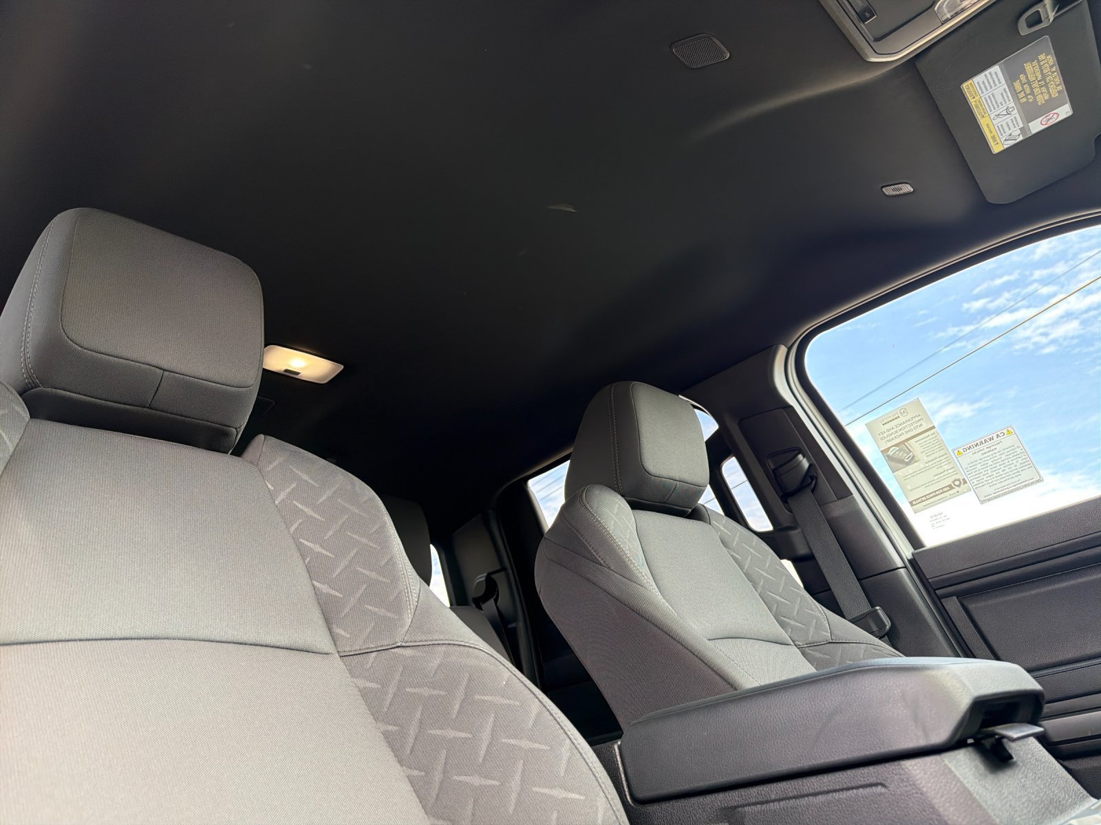 Used 2026 Toyota Tacoma SR5 AWD/4WD image 15