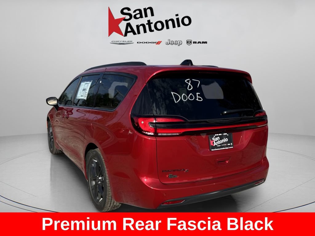 New 2026 Chrysler Pacifica Select FWD image 6