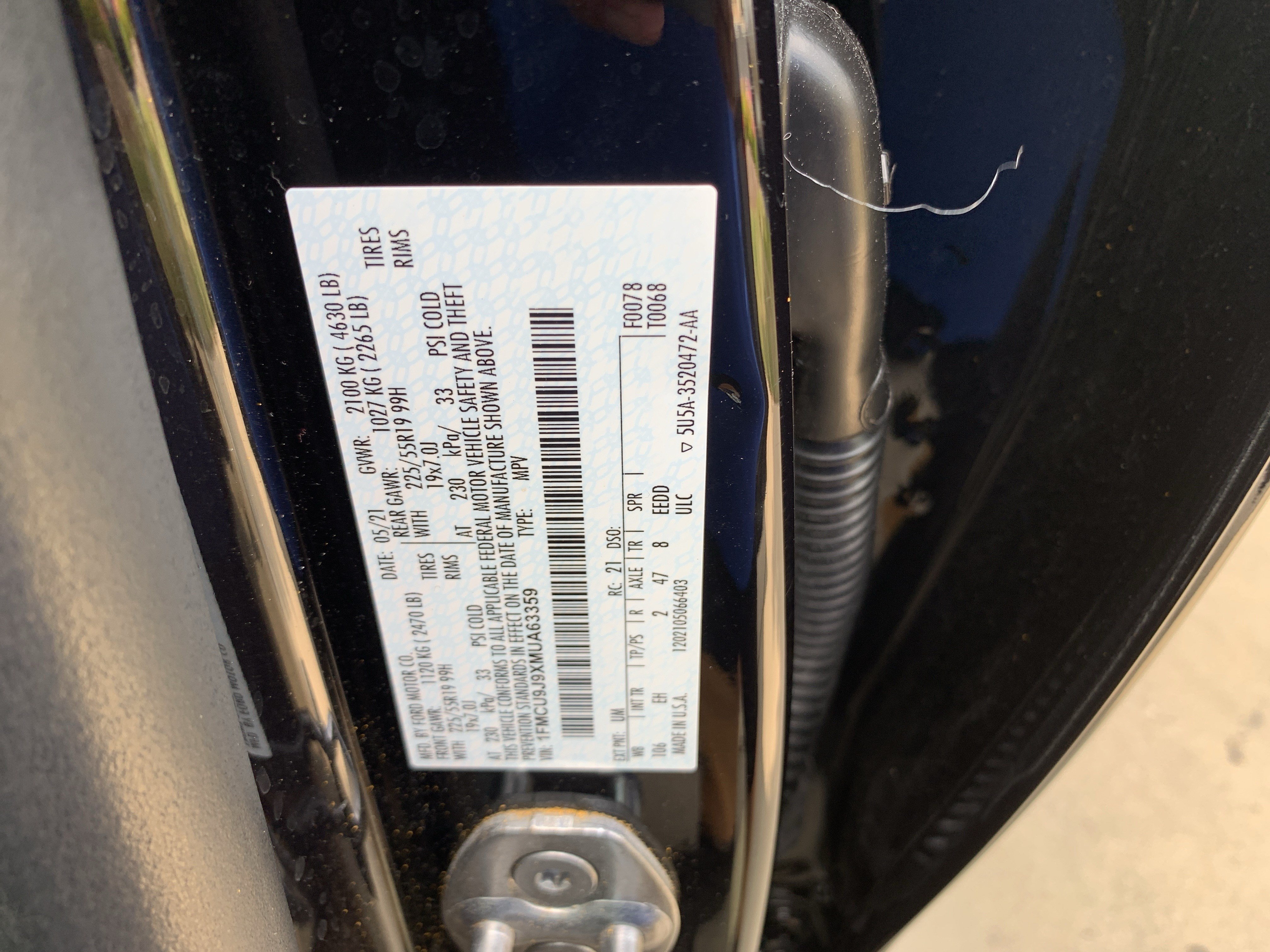 Used 2021 Ford Escape Titanium AWD/4WD image 36