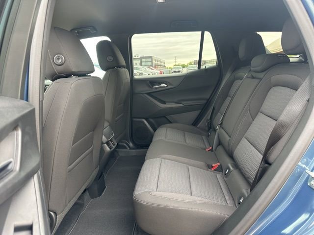 New 2026 Chevrolet Equinox LT AWD/4WD image 11