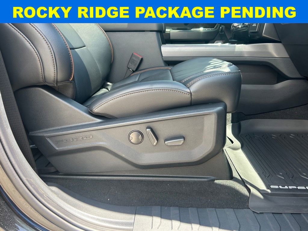 New 2025 Ford F350 Lariat w/ Lariat Ultimate Package image 31
