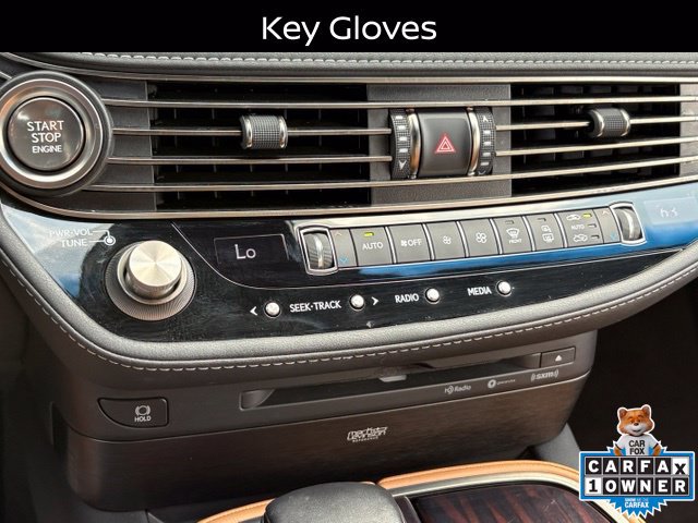 Used 2021 Lexus LS 500 w/ Interior Upgrade Package RWD image 19