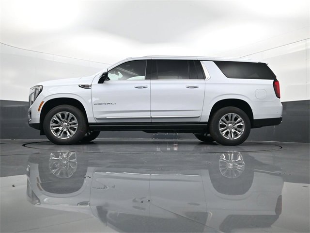 New 2026 GMC Yukon XL Denali image 29