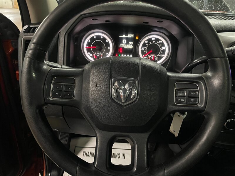 Used 2013 RAM 1500 ST w/ SXT Appearance Group AWD/4WD image 9