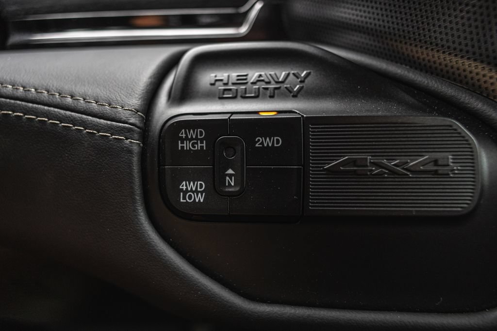 Used 2023 RAM 3500 Limited AWD/4WD image 17