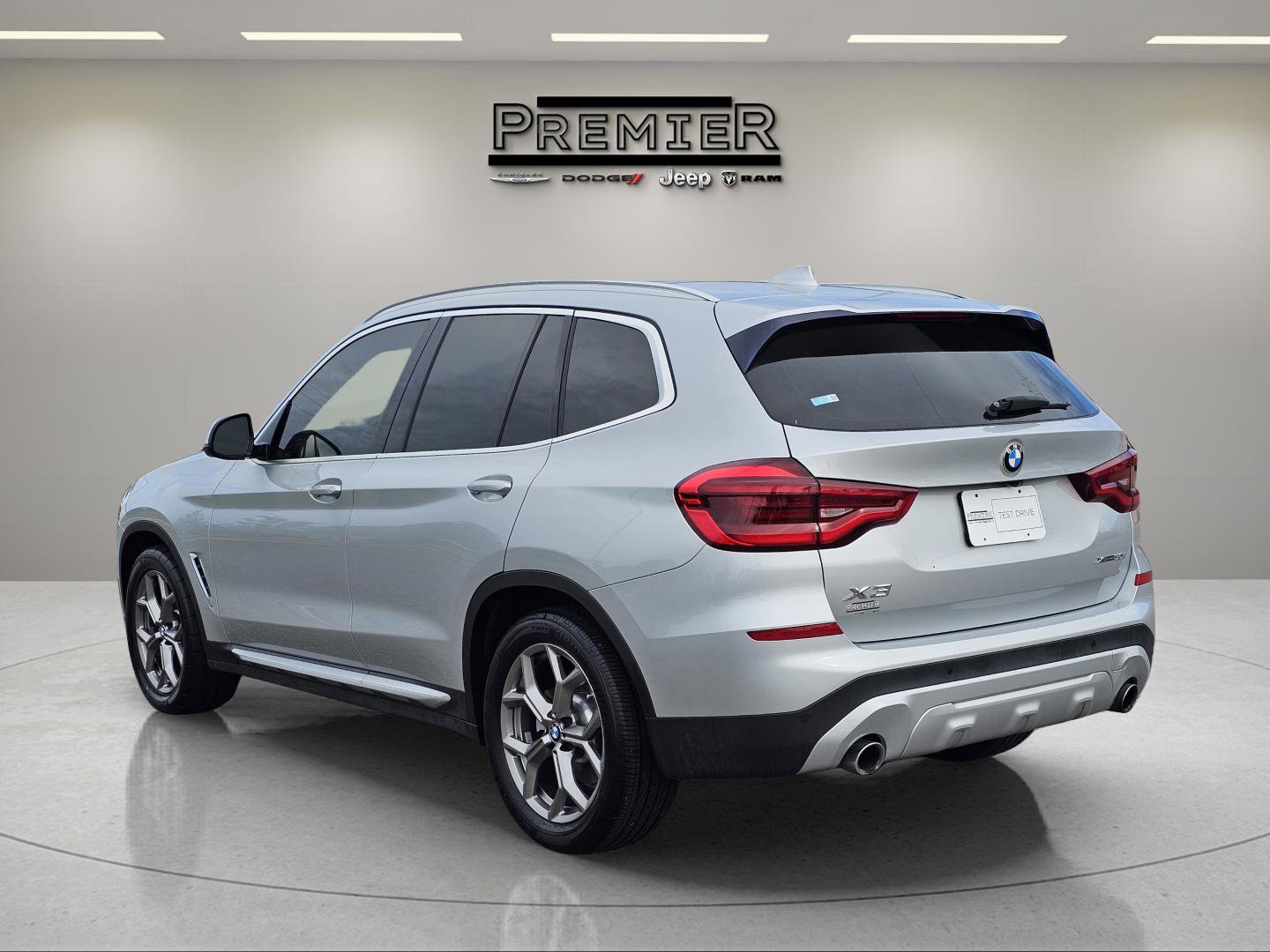 Used 2020 BMW X3 xDrive30i w/ Premium Package image 12