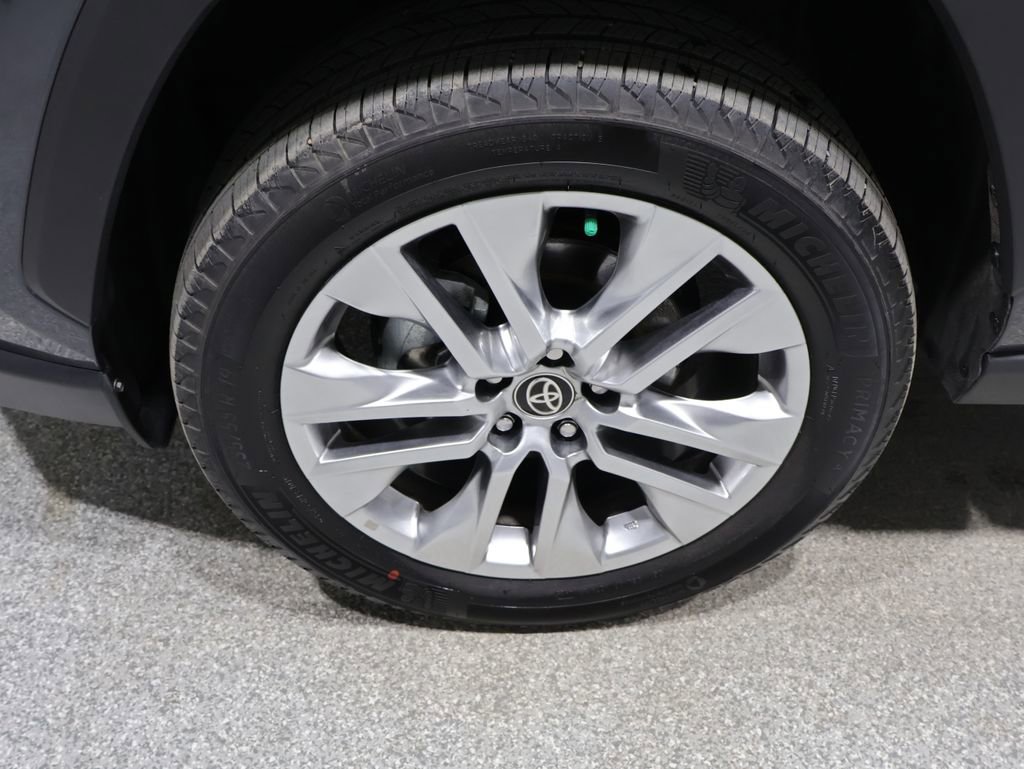 Used 2025 Toyota RAV4 XLE Premium w/ Weather Package image 10