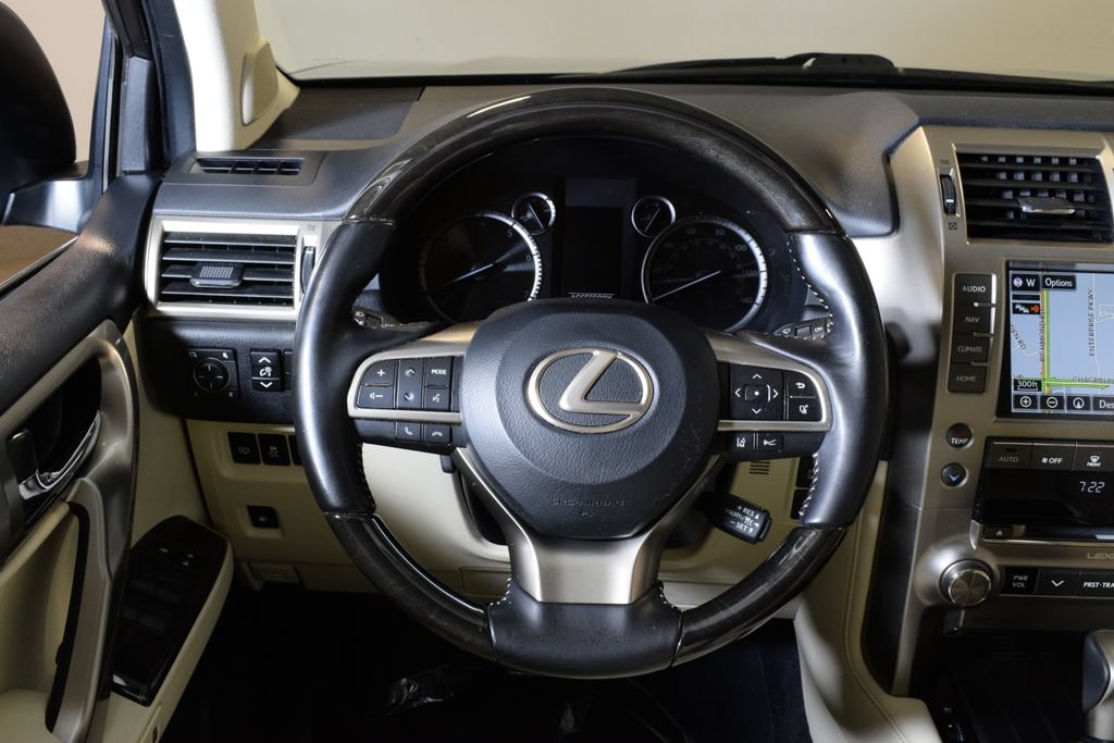 Used 2021 Lexus GX 460 Premium w/ Premium Package AWD/4WD image 20