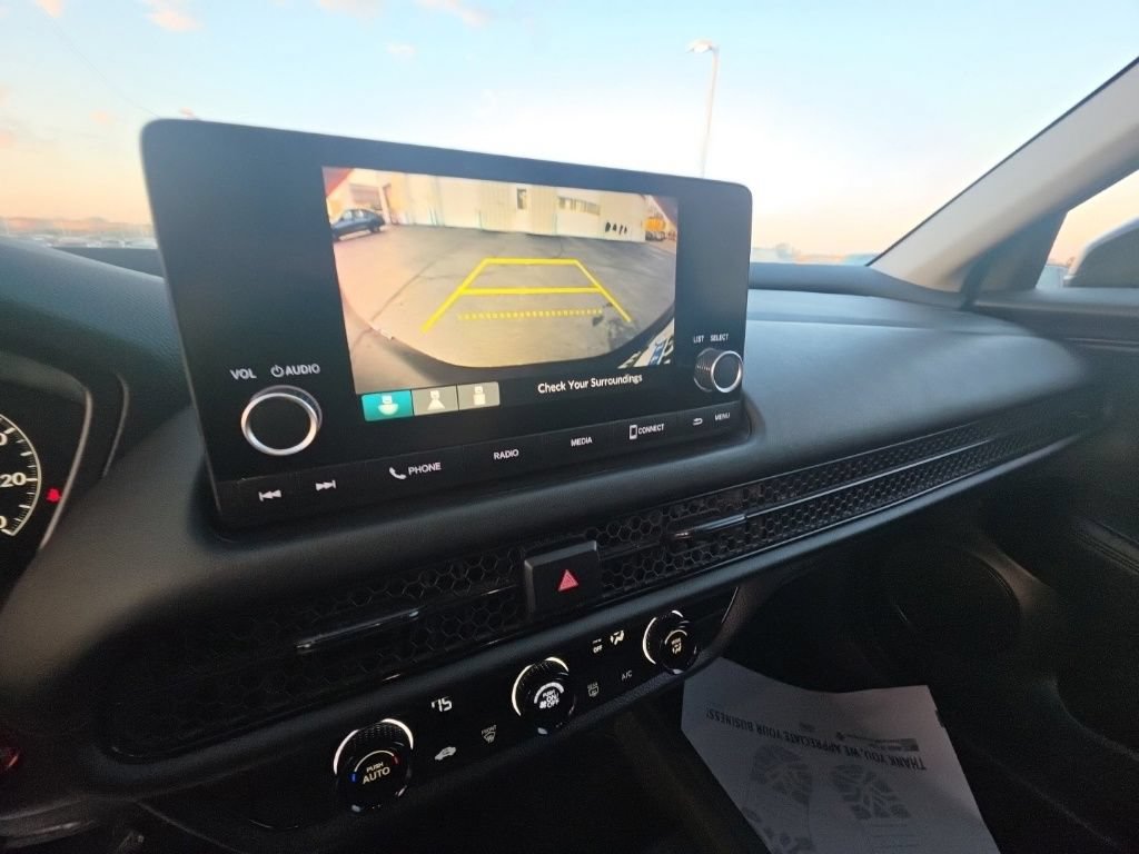 Used 2025 Honda HR-V LX image 19