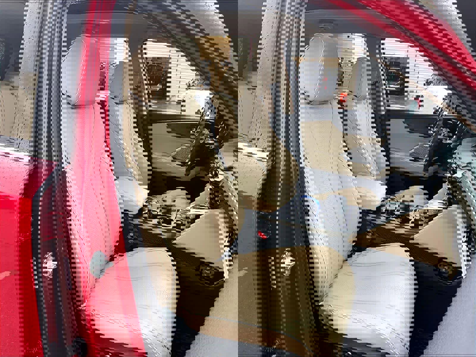 Used 2023 Acura MDX SH-AWD w/ Advance Package image 9