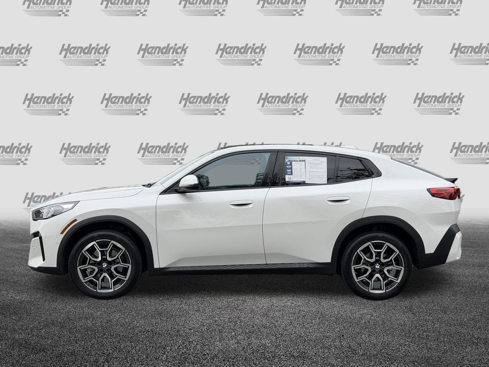 Used 2026 BMW X2 xDrive28i w/ Technology Package AWD/4WD image 8