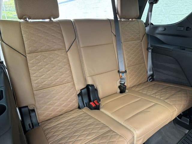 Certified 2023 Cadillac Escalade Premium Luxury RWD image 17