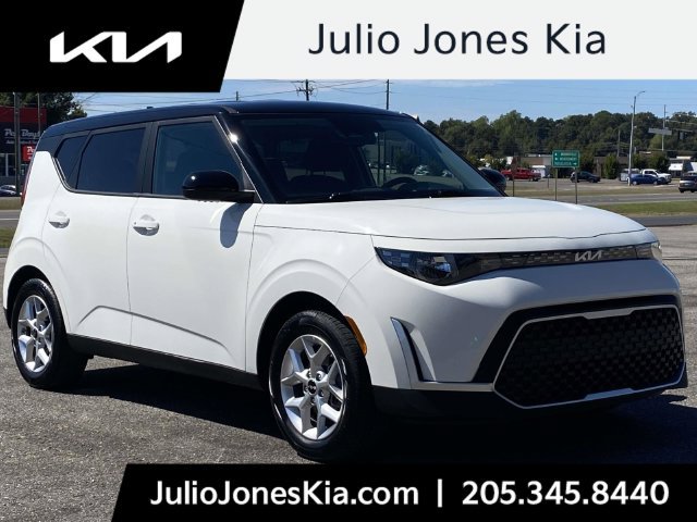 Used 2025 Kia Soul S