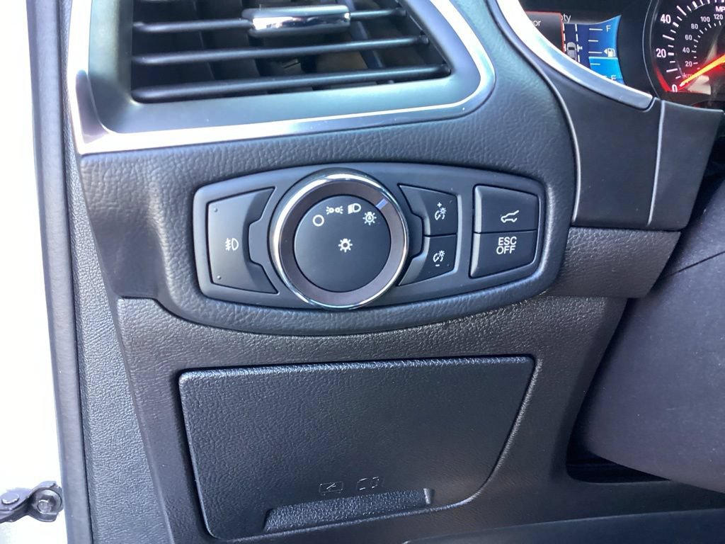 Used 2019 Ford Edge ST w/ Equipment Group 401A AWD/4WD image 68