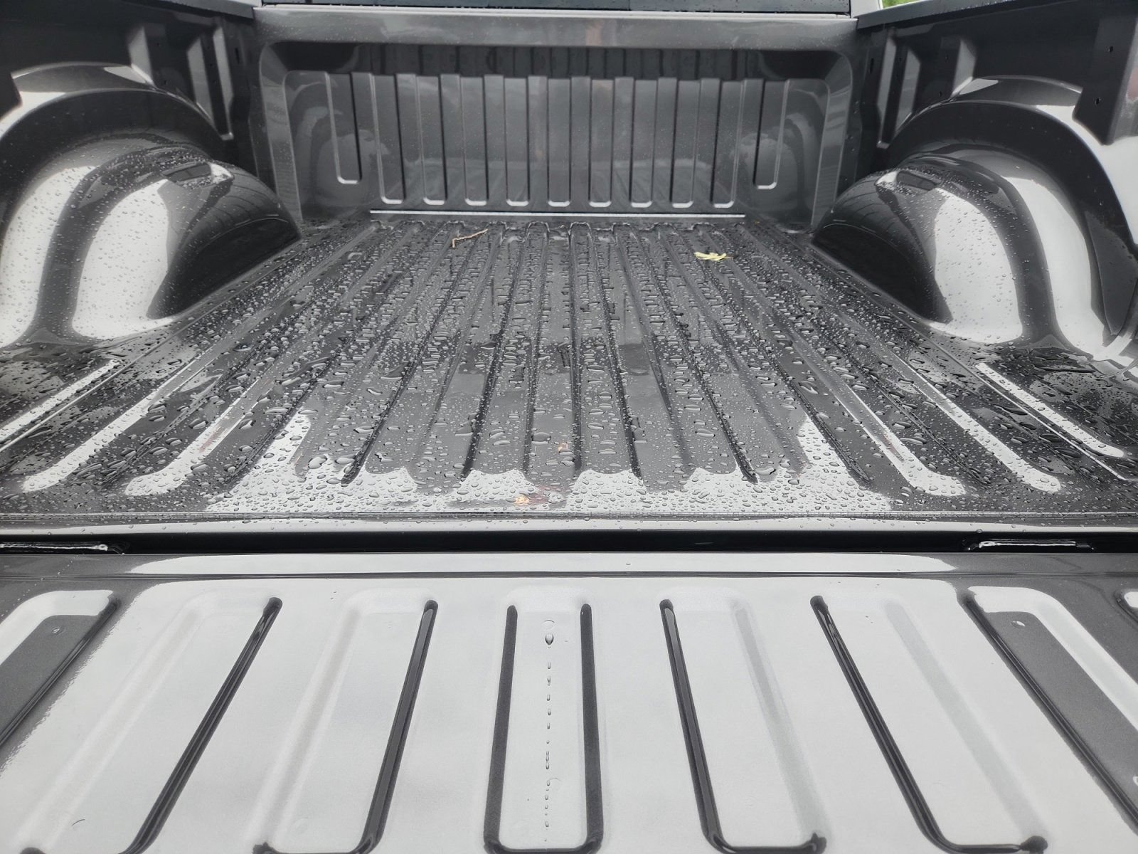 New 2026 RAM 1500 Express AWD/4WD image 25