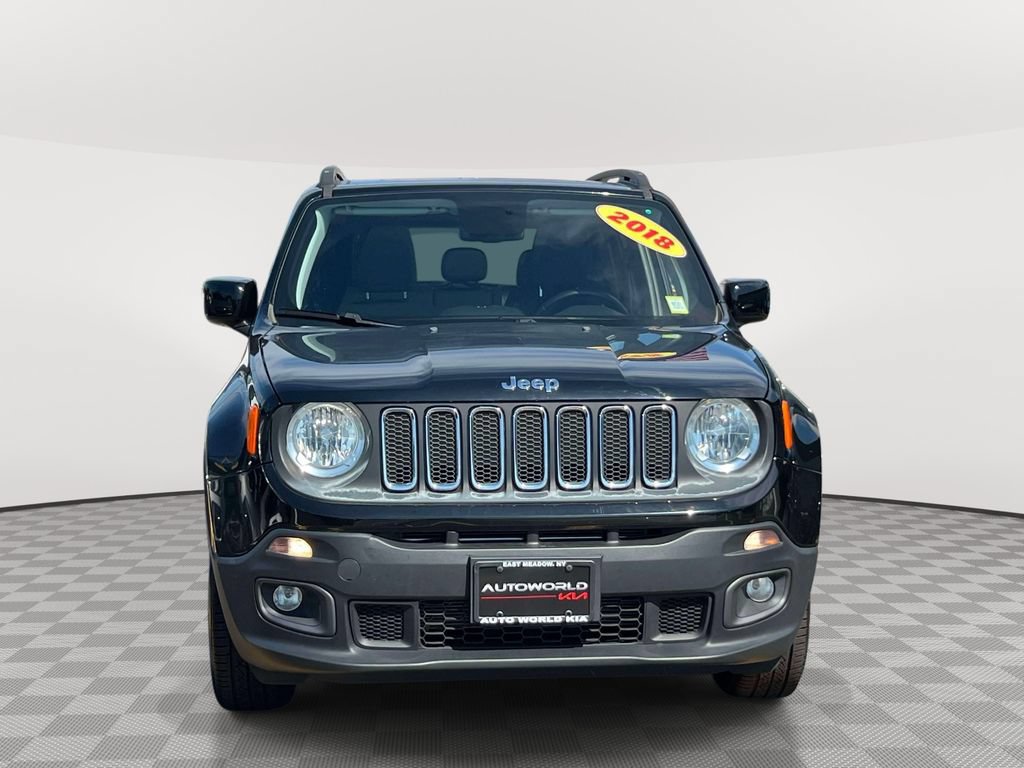 Used 2018 Jeep Renegade Latitude w/ Cold Weather Group AWD/4WD image 2