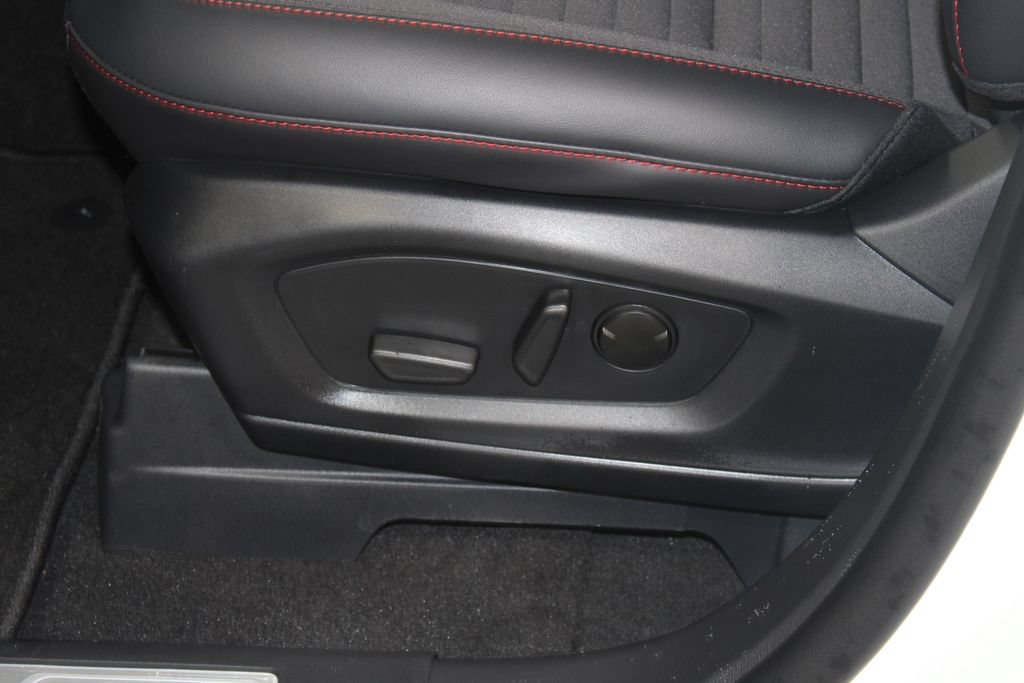 New 2026 Ford Explorer ST-Line w/ Premium Package RWD image 21