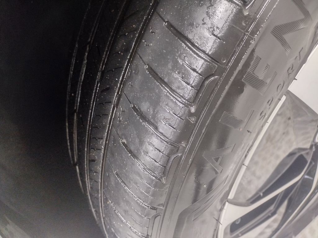 Used 2022 Volkswagen ID.4 Pro S image 7