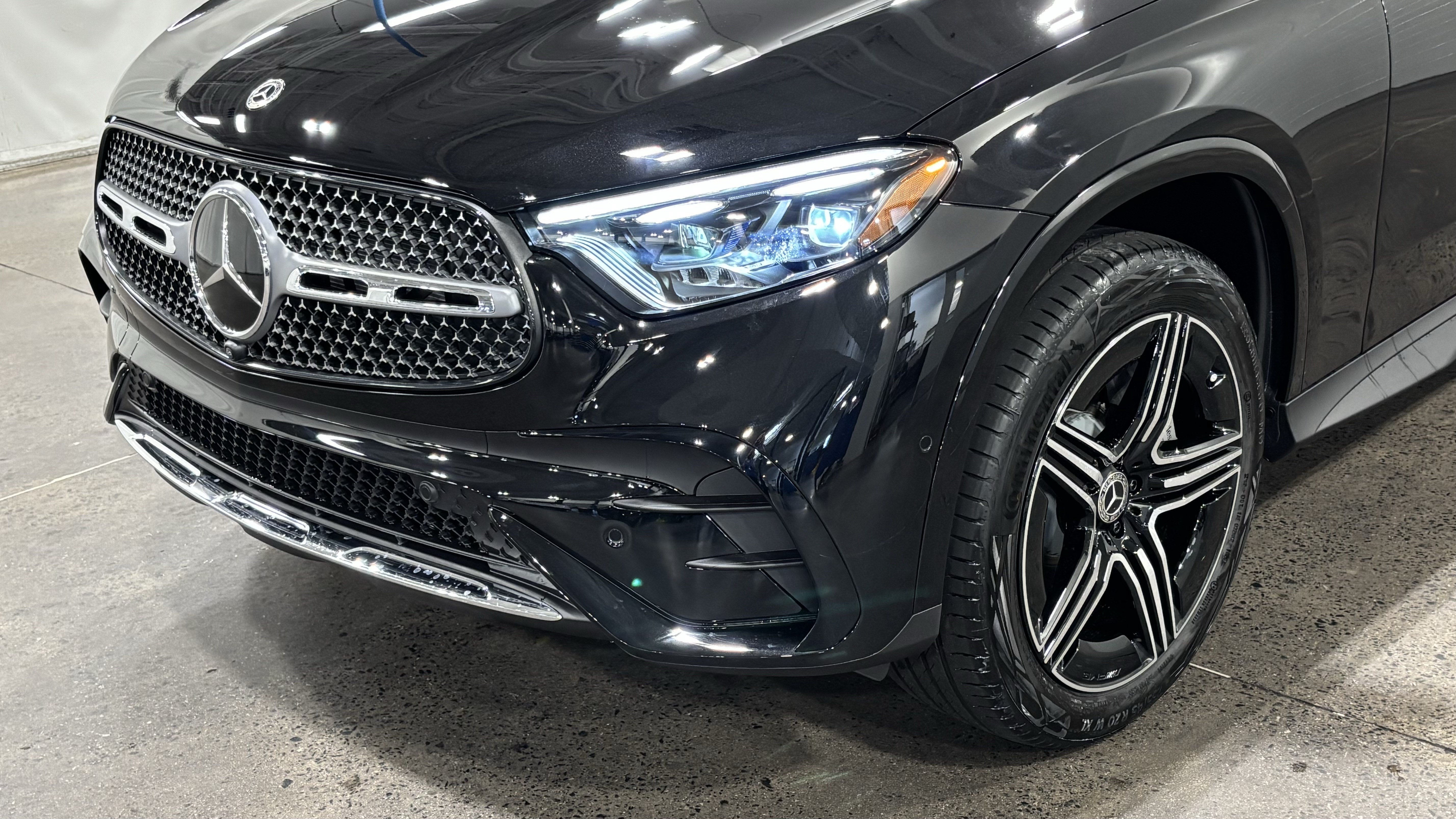 New 2027 Mercedes-Benz GLC 300 4MATIC image 8