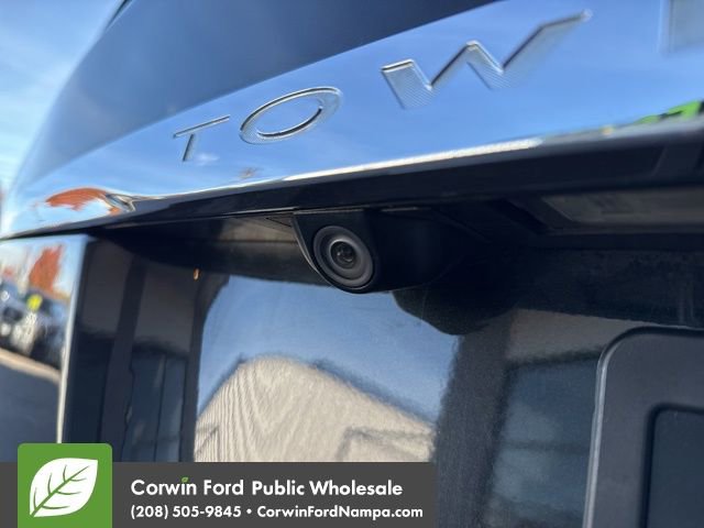 Used 2014 Chrysler Town & Country Touring image 12