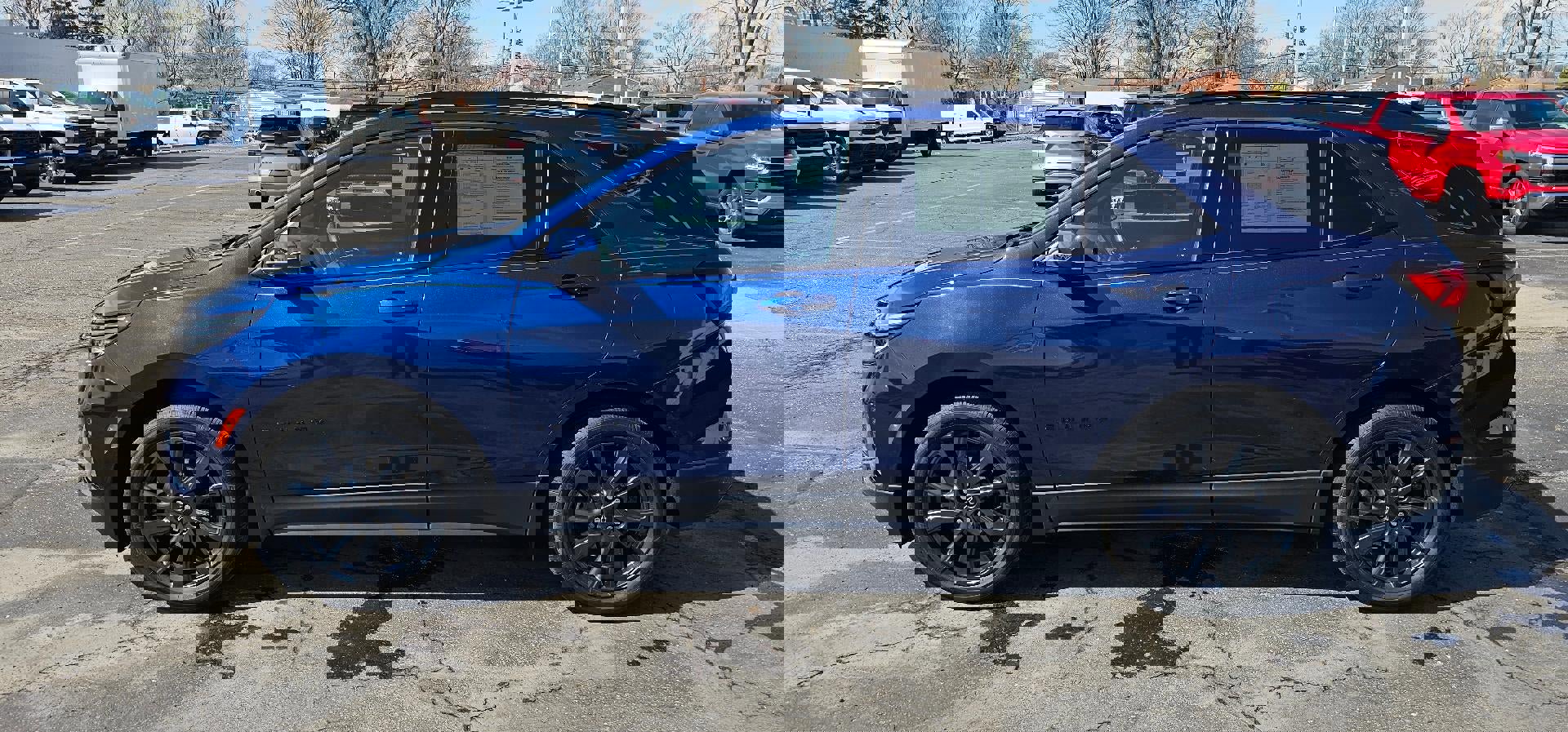 Certified 2023 Chevrolet Equinox RS w/ LPO, Floor Liner Package image 2