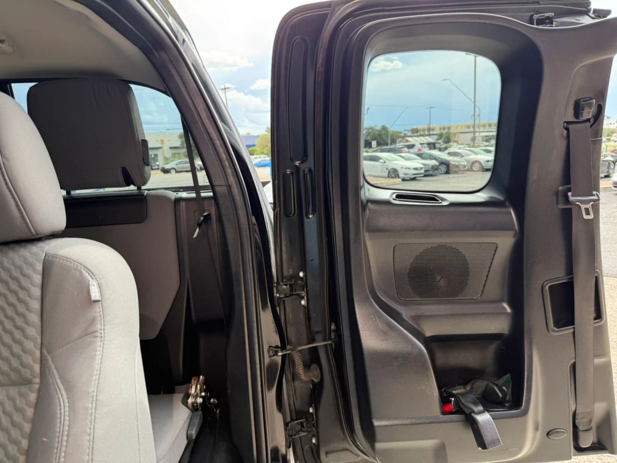 Used 2023 Toyota Tacoma SR5 w/ SX Package AWD/4WD image 33