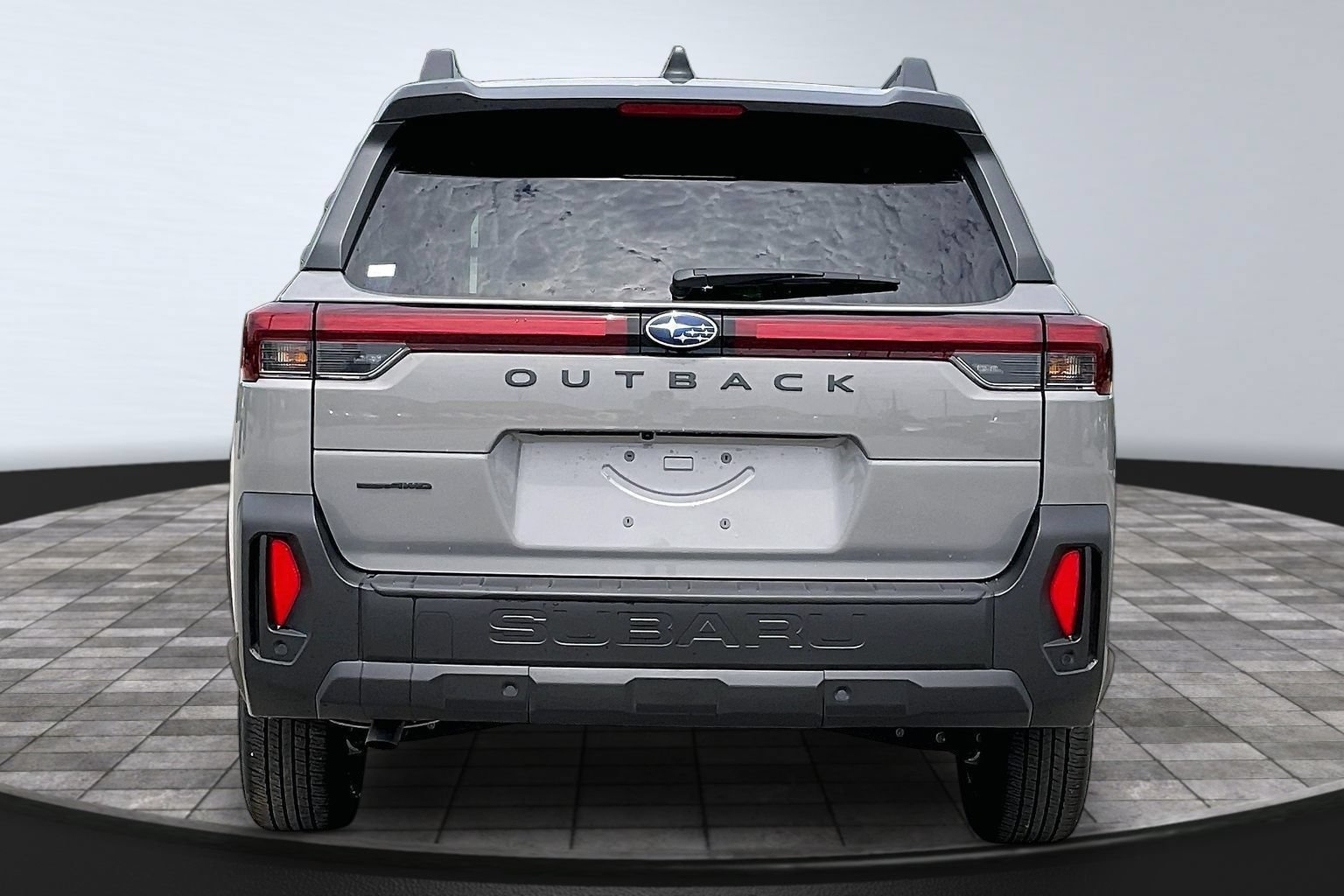 Certified 2026 Subaru Outback Touring AWD/4WD image 4