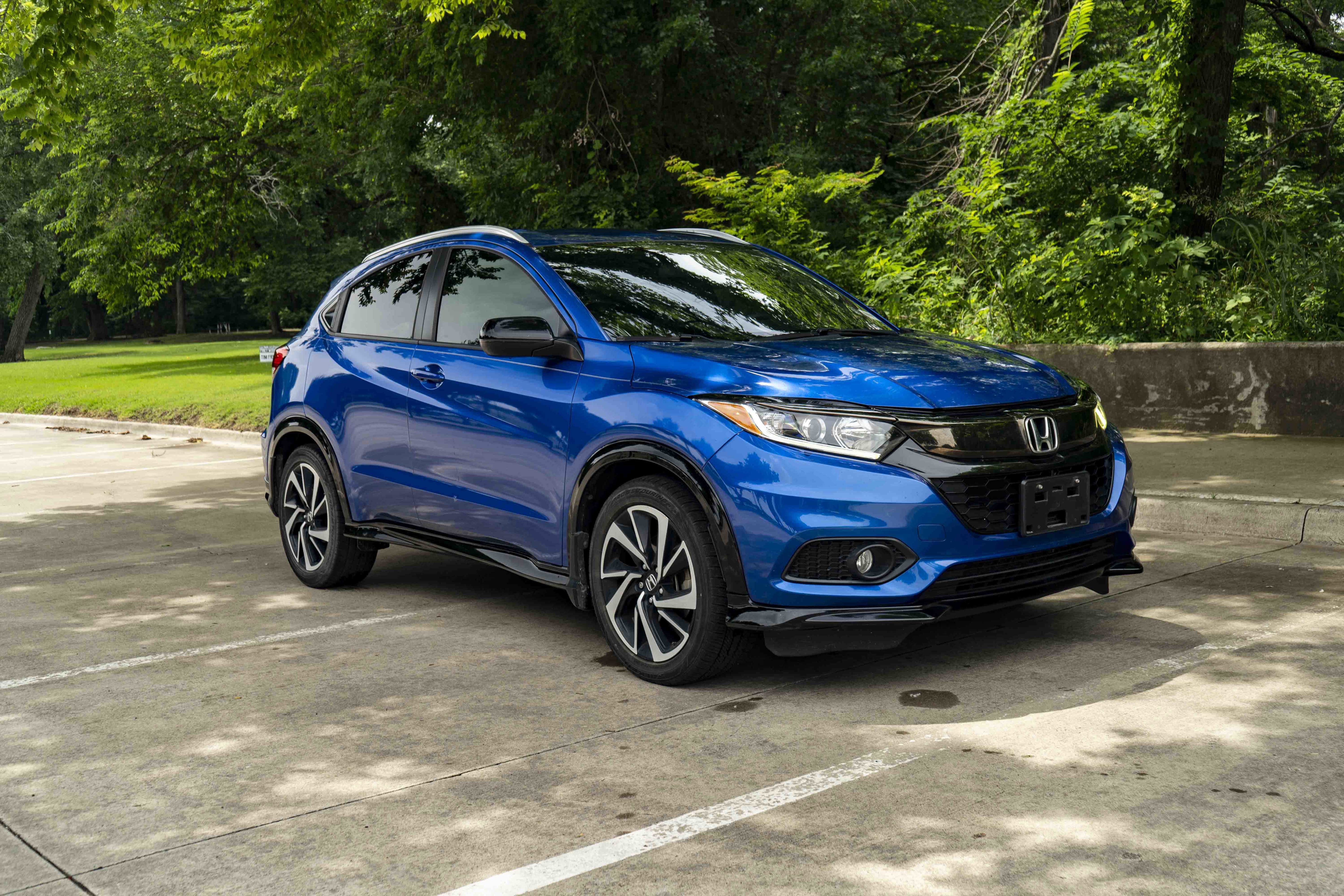 Used 2020 Honda HR-V Sport image 2
