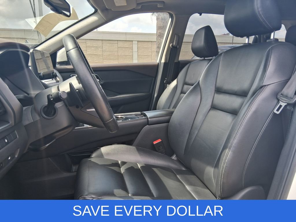 Used 2021 Nissan Rogue SL w/ Premium Package FWD image 13