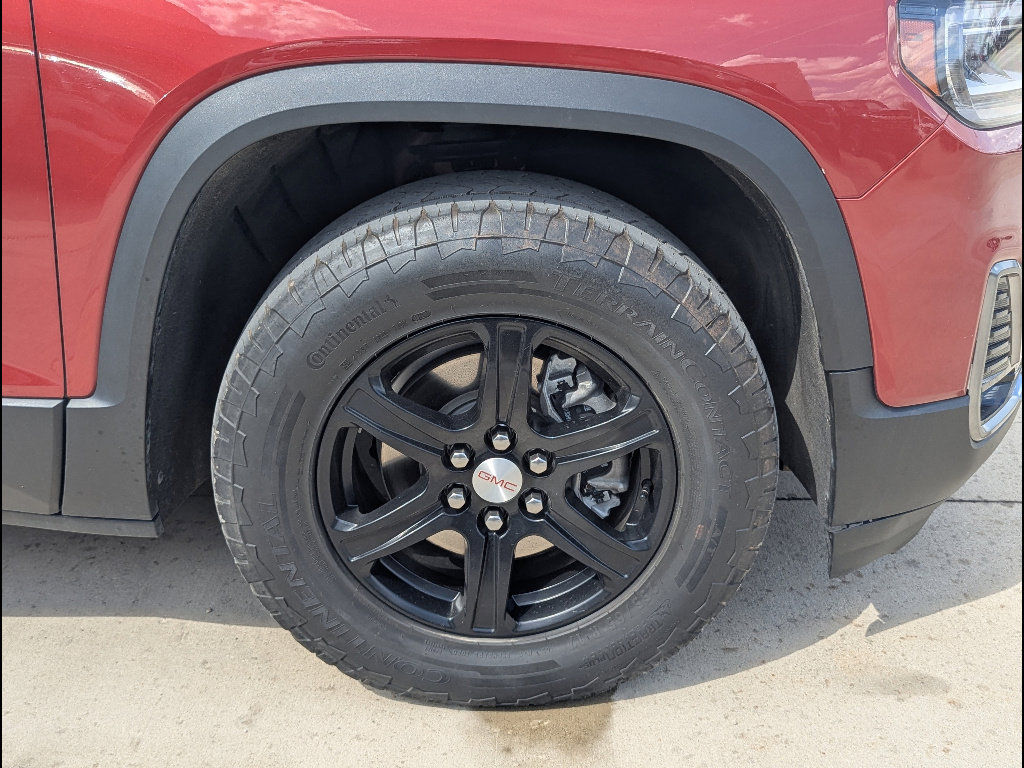 Used 2021 GMC Acadia AT4 w/ Preferred Package image 16